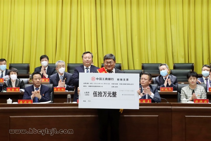 default (1).jpg default (1).jpg